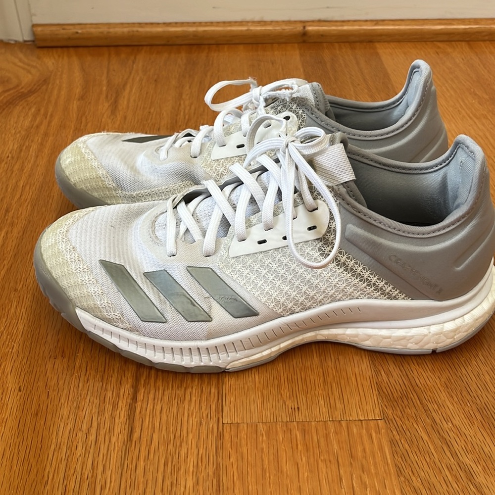 Adidas Volleyball Shoes White Size 6.5 6 1/2 - Picture 2 of 7